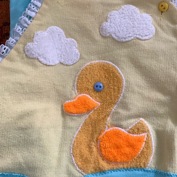 VTG Carters duckie onesie romper 12M - Picture 4 of 5
